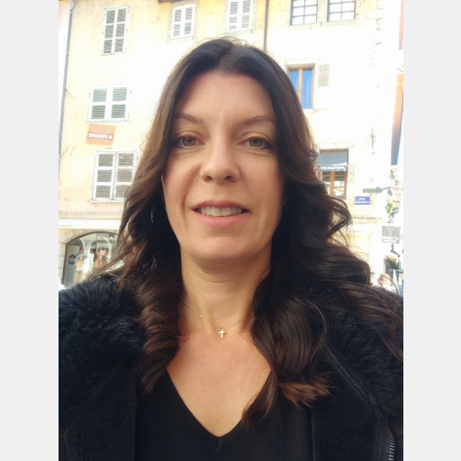 Aline Nardone